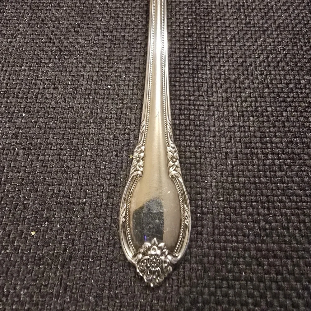 William Rogers Set Of 7 Remembrance Silverplate Tea Spoons 6.25